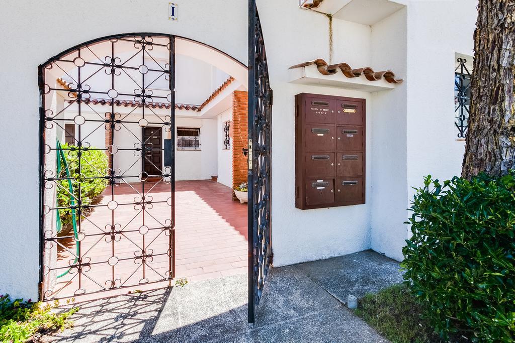 Vista Roses Mar - Casa Pescador Vila Empuriabrava Exterior foto